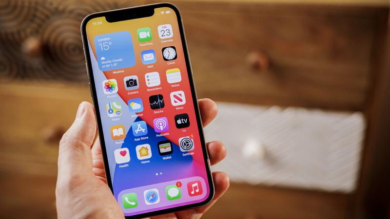 iPhone 12 Pro review: Ergonomics