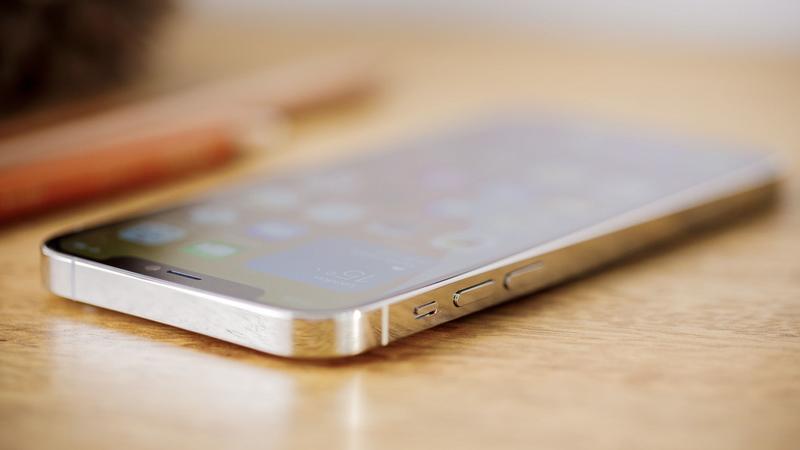 iPhone 12 Pro review: Angle view