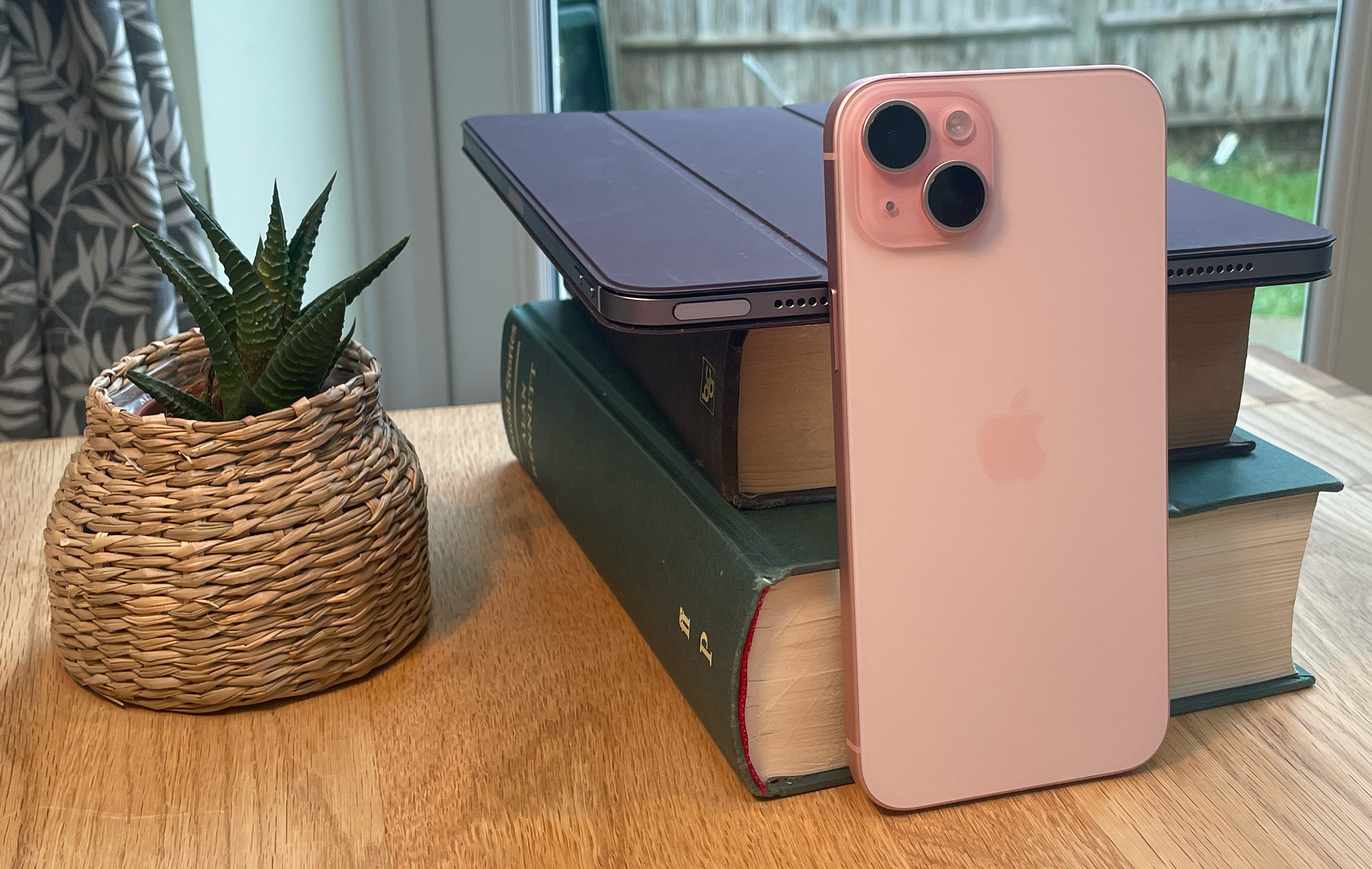 Apple iPhone 15 Plus